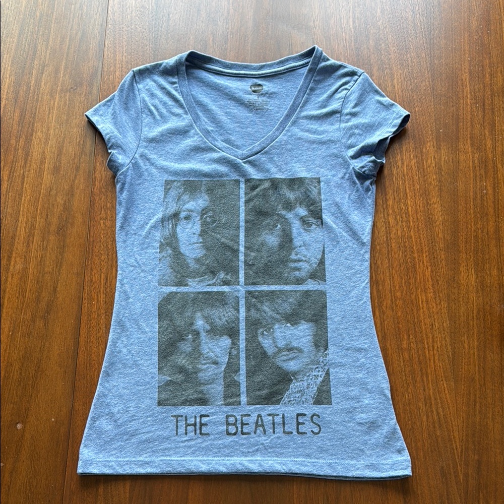 Y2K The Beatles Light Blue Graphic Tee